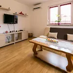 1 Bedroom Gorgeous In Appartement