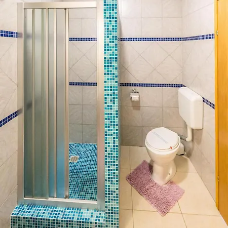 1 Bedroom Gorgeous In *