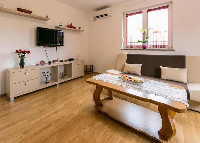 1 Bedroom Gorgeous Apartment In Pula Appartement