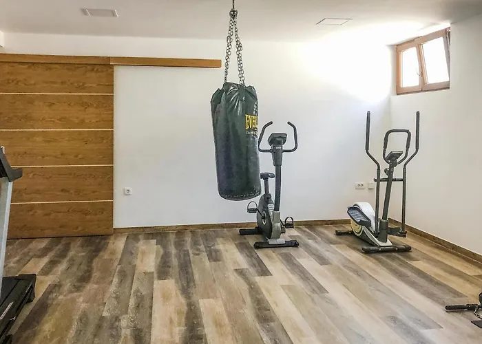 1 Bedroom Gorgeous In